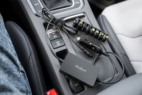 Zasilacz uniwersalny Rebel 8 końcówek, USB 65 W / 15-24 V Zasilacz uniwersalny Rebel 8 końcówek, USB 65 W / 15-24 V